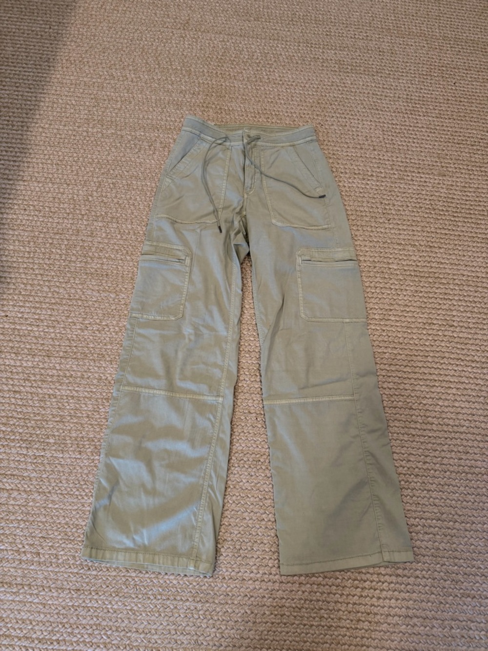 American Eagle Outfitters Light Sage Cargo Pants